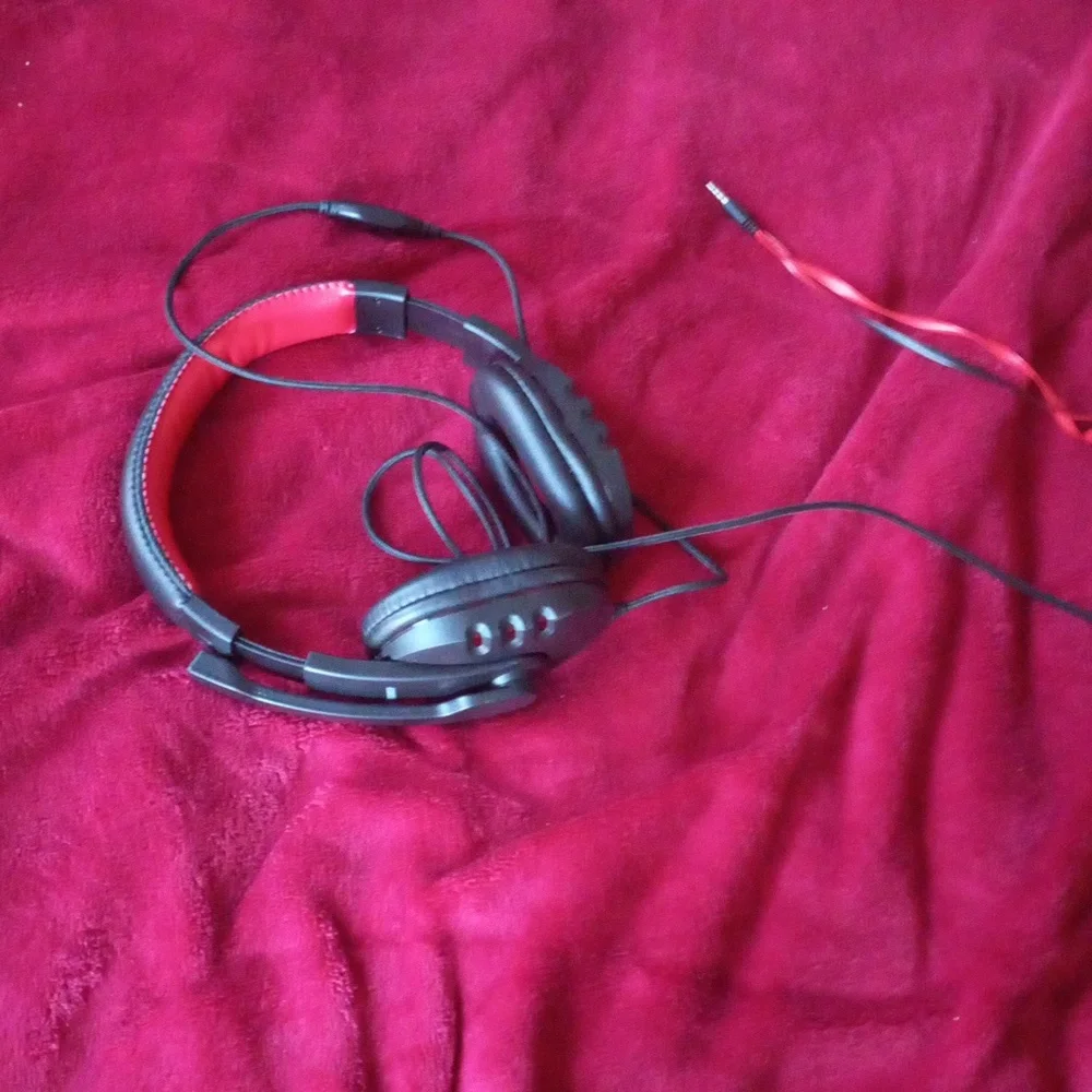 Gaming headset